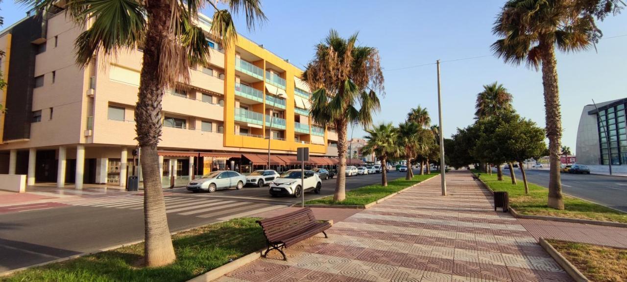 Апартаменты Salinas Mar Y Playa Рокетас-де-Мар Экстерьер фото